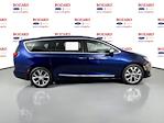 Used 2017 Chrysler Pacifica Limited Minivan for sale #254801A - photo 8