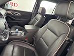 2023 Chevrolet Traverse FWD SUV for sale #254933A - photo 10