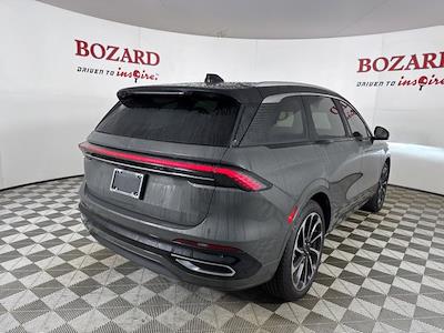 Used 2025 Lincoln Nautilus - photo 1