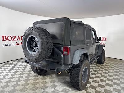 Used 2016 Jeep Wrangler Unlimited Rubicon for sale #255580A - photo 2