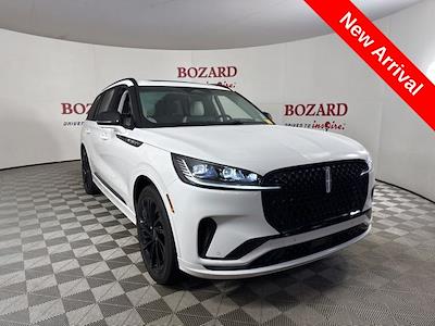 Used 2025 Lincoln Aviator - photo 1