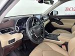 Used 2022 Toyota Highlander XLE for sale #255616A - photo 12
