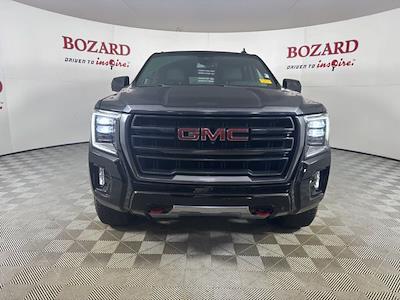 Used 2024 GMC Yukon - photo 1