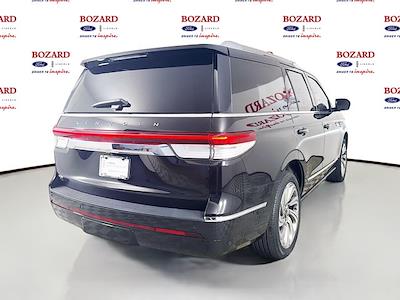 Used 2022 Lincoln Navigator - photo 1
