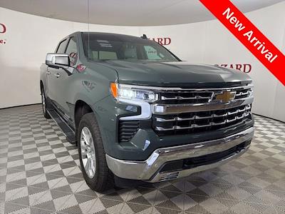 Used 2025 Chevrolet Silverado 1500 - photo 1
