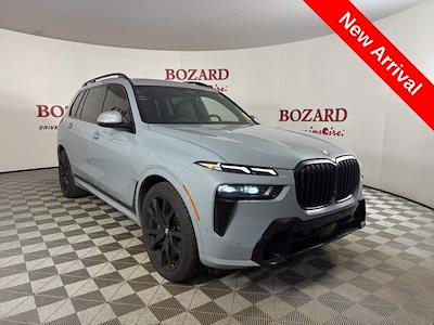Used 2024 BMW X7 - photo 1