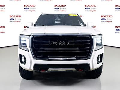 Used 2022 GMC Yukon XL - photo 1