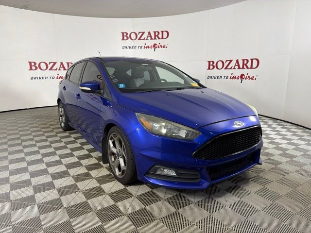 Used 2015 Ford Focus - photo 1