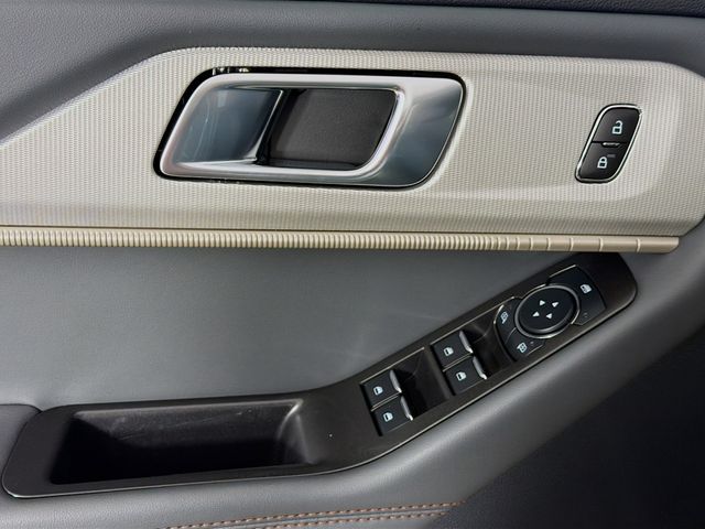 New 2026 Ford Explorer - photo 24
