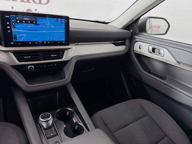 New 2026 Ford Explorer - photo 32