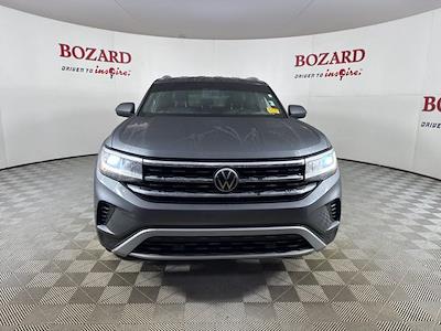 Used 2023 Volkswagen Atlas Cross Sport - photo 1