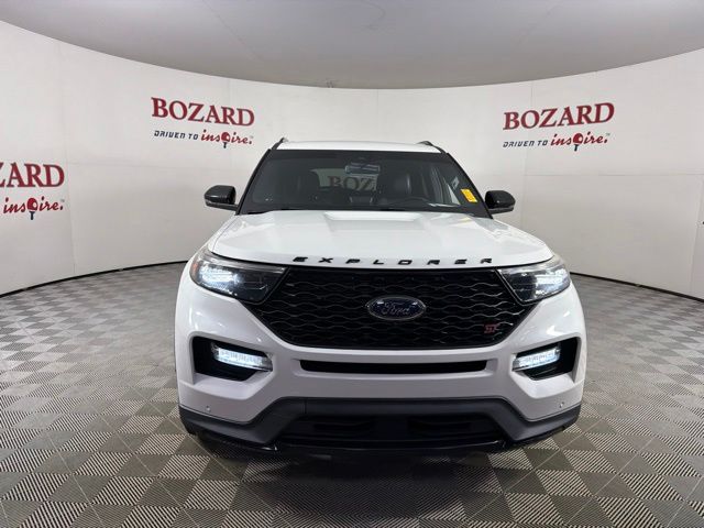 Used 2020 Ford Explorer - photo 2
