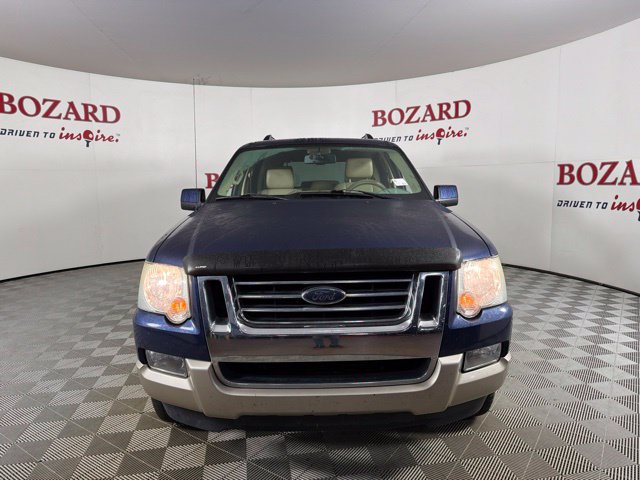 Used 2007 Ford Explorer - photo 2