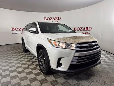 2017 Toyota Highlander FWD SUV for sale #HS032607 - photo 1