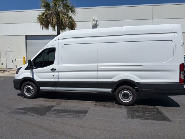 Used 2023 Ford Transit 250 - photo 8