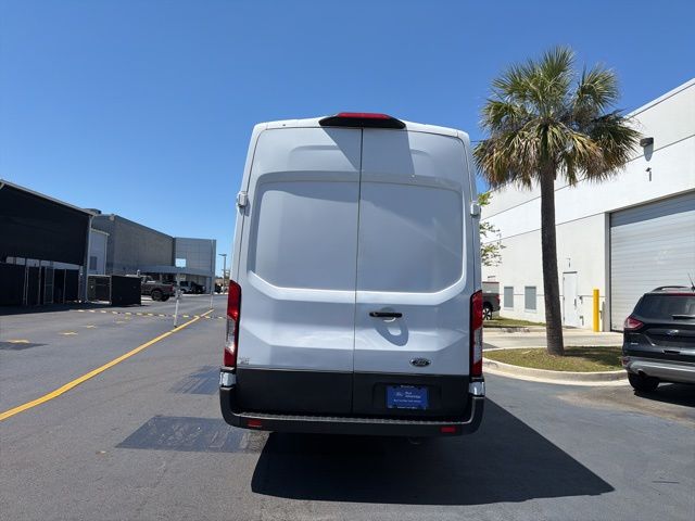 Used 2023 Ford Transit 250 - photo 9