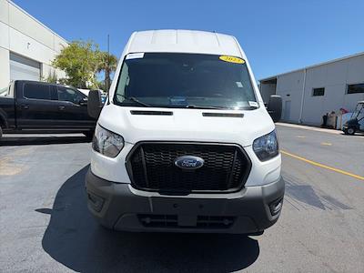 Used 2023 Ford Transit 250 - photo 2