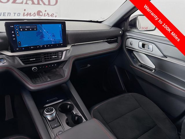 Used 2025 Ford Explorer - photo 31