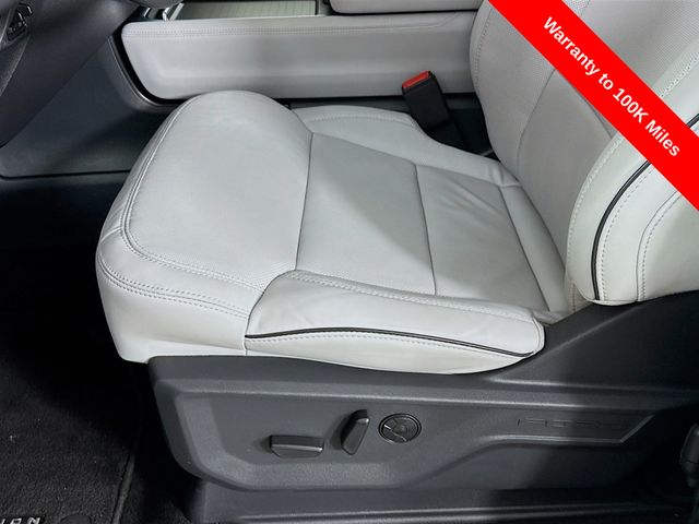 Used 2025 Ford Expedition - photo 26
