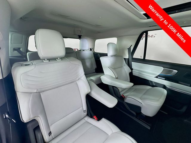 Used 2025 Ford Expedition - photo 35