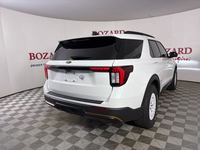 Used 2026 Ford Explorer - photo 2