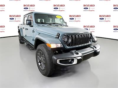 2024 Jeep Gladiator Crew Cab 4x4 Pickup for sale #P9766 - photo 1