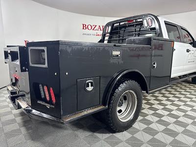 2022 Ford F-350 Crew Cab DRW 4WD Flatbed Truck for sale #P9926 - photo 2