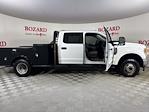 2022 Ford F-350 Crew Cab DRW 4WD Flatbed Truck for sale #P9926 - photo 9