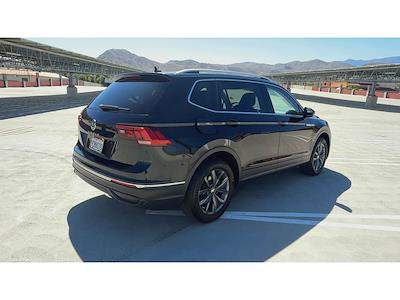 2022 Volkswagen Tiguan FWD SUV for sale #12997 - photo 2