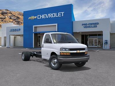New 2025 Chevrolet Express 3500 - photo 1