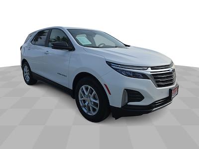 Used 2023 Chevrolet Equinox - photo 1