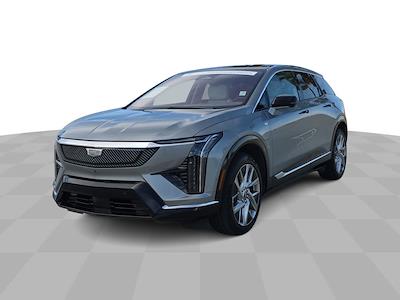 Used 2025 Cadillac Optiq - photo 1