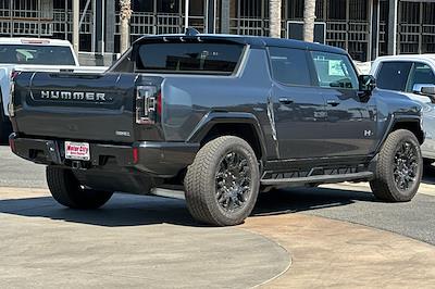 New 2025 GMC Hummer EV Pickup 2X Crew Cab AWD Pickup for sale #G250055 - photo 2