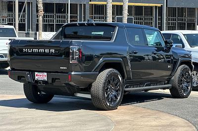 New 2025 GMC Hummer EV Pickup 2X Crew Cab 4WD Pickup for sale #G25252 - photo 2