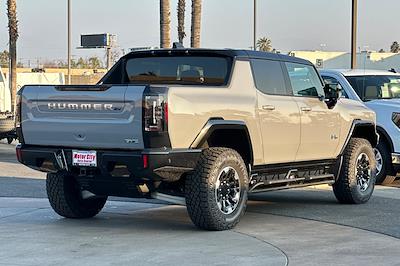 New 2025 GMC Hummer EV Pickup 2X Crew Cab AWD Pickup for sale #G25467 - photo 2