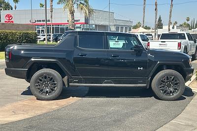 New 2025 GMC Hummer EV Pickup 2X Crew Cab 4WD Pickup for sale #G25575 - photo 2