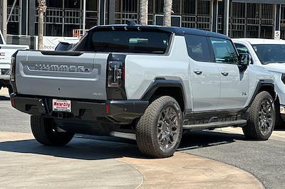 New 2025 GMC Hummer EV Pickup 2X Crew Cab 4WD Pickup for sale #G25595 - photo 2