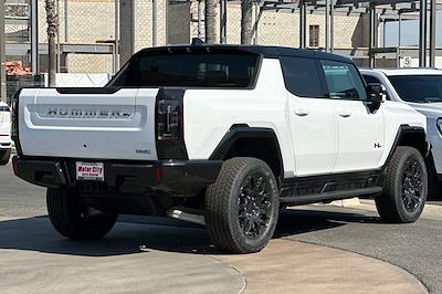 New 2025 GMC Hummer EV Pickup 2X Crew Cab AWD Pickup for sale #G25628 - photo 2