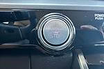 2022 Kia Carnival FWD Minivan for sale #M569180 - photo 17