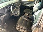 2017 Toyota Sienna 4x2 Minivan for sale #M569641 - photo 7