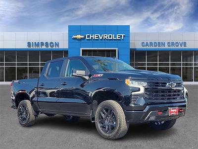 New 2026 Chevrolet Silverado 1500 LT Crew Cab 4WD Pickup for sale #114264 - photo 1
