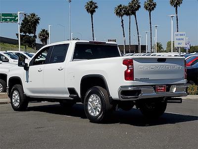2025 Chevrolet Silverado 2500 Crew Cab 4x4 Pickup for sale #264610 - photo 2