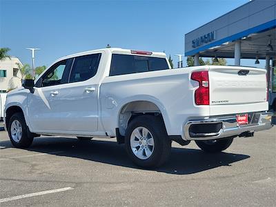New 2025 Chevrolet Silverado 1500 LT Crew Cab Pickup for sale #323547DT - photo 2