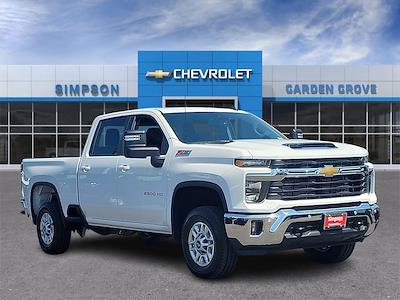 New 2025 Chevrolet Silverado 2500 LT Crew Cab 4x4 Pickup for sale #365282 - photo 1