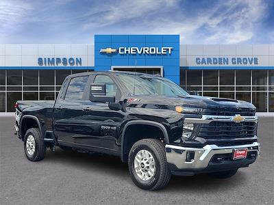New 2025 Chevrolet Silverado 2500 LT Crew Cab 4x4 Pickup for sale #366544 - photo 1