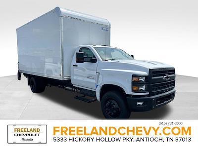 New 2024 Chevrolet Silverado 6500 Regular Cab 16' 6" Bay Bridge Box Truck with Liftgate for sale #RH269902 - photo 1
