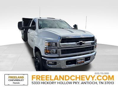 New 2024 Chevrolet Silverado 5500 Regular Cab Morgan Truck Body Stake Bed for sale #RH350355 - photo 1
