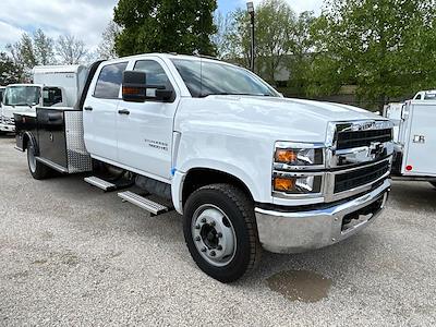 2024 Chevrolet Silverado 5500 Crew Cab DRW 4x2, CM Truck Beds TM Model Flatbed Truck for sale #RH683444 - photo 1