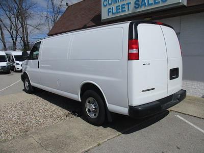 Used 2017 Chevrolet Express 3500 - photo 1