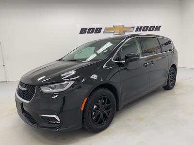 2023 Chrysler Pacifica FWD Minivan for sale #18826P - photo 1
